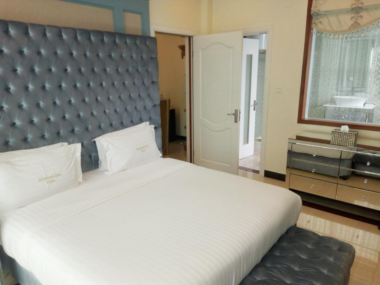 Hotel Amaritsah Brazzaville Zewnętrze zdjęcie