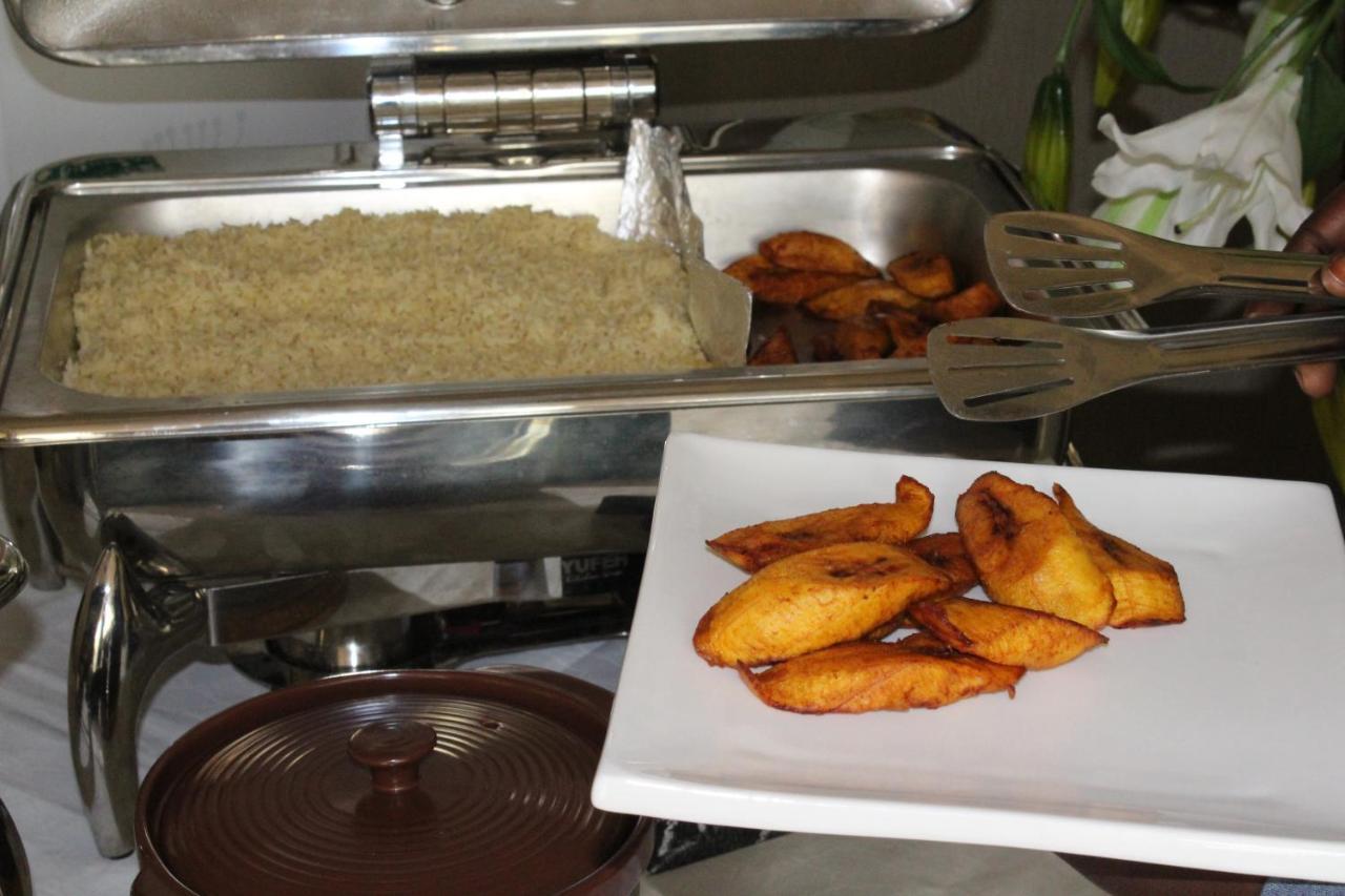 Hotel Amaritsah Brazzaville Zewnętrze zdjęcie