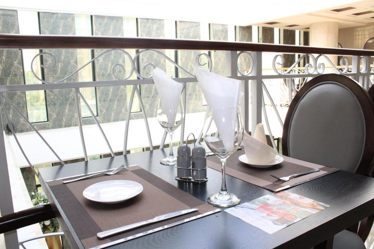 Hotel Amaritsah Brazzaville Zewnętrze zdjęcie