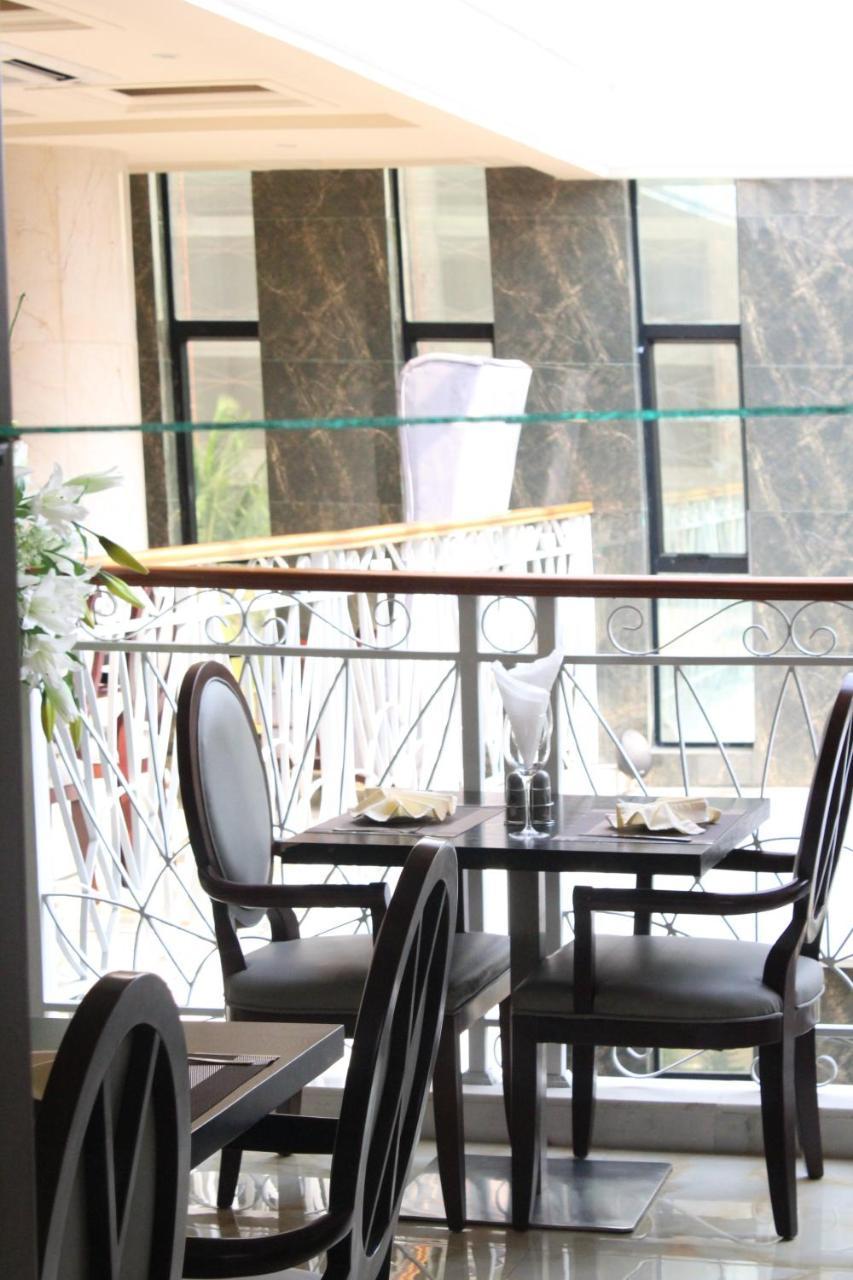 Hotel Amaritsah Brazzaville Zewnętrze zdjęcie