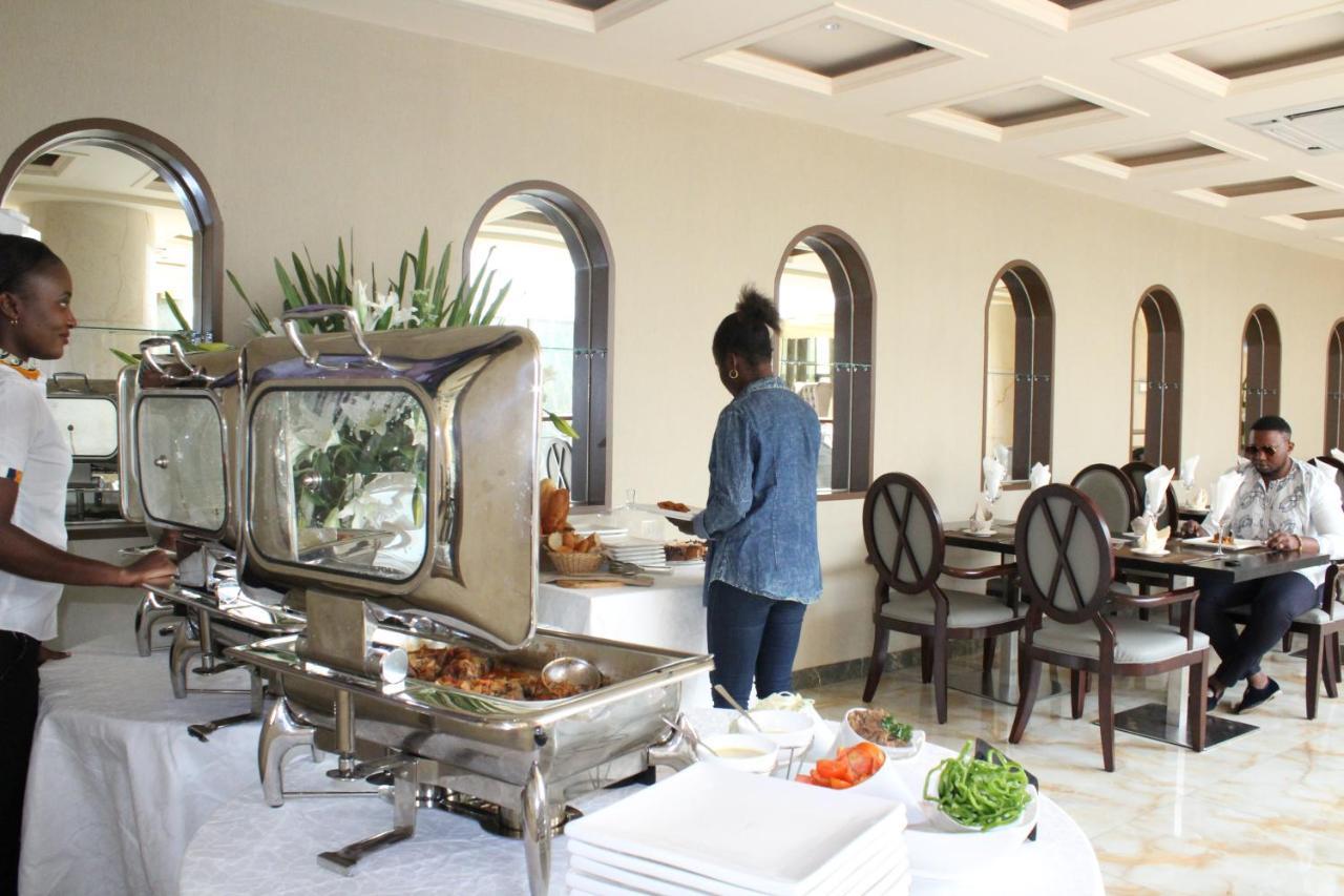 Hotel Amaritsah Brazzaville Zewnętrze zdjęcie